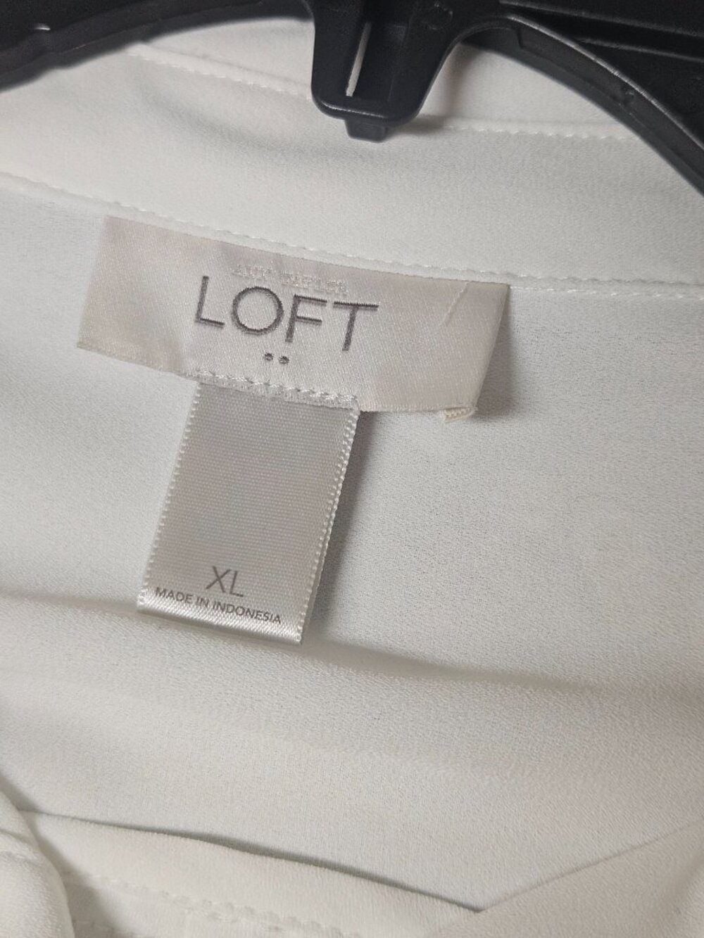 LOFT Button-Front Blouse - Ivory - Size XL - Picture 4 of 5